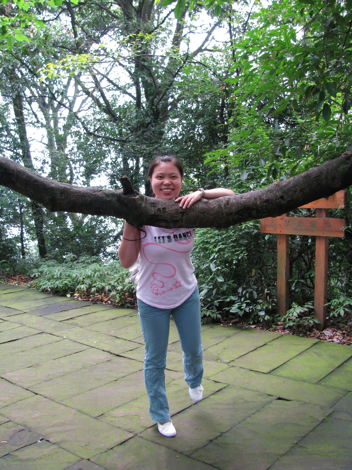 【K8·凯发(中国)天生赢家·一触即发药业30周年人物专访】 同心30载 同行K8·凯发(中国)天生赢家·一触即发人 ——（二十一）汪丹：所有人齐心协力 再大的困难都能战胜